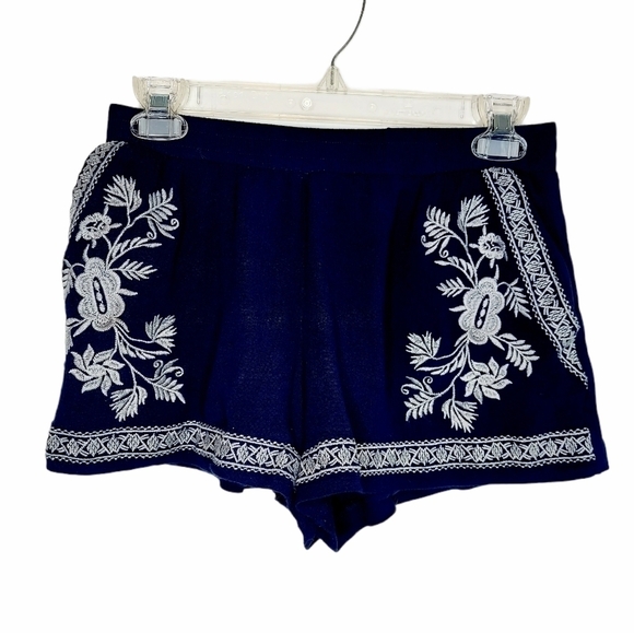 Skies Are Blue Navy Boho Embroidered Trim Shorts S - Picture 3 of 12